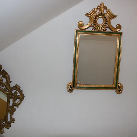 Cuéntame Evolución Auto Check In Casa de hóspedes