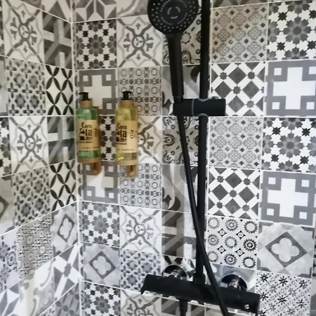 Casa de hóspedes Cuéntame Evolución Auto Check In 2*