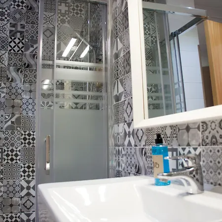 Cuéntame Evolución Auto Check In Casa de hóspedes 2*